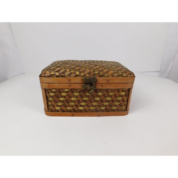 Vintage Bombay Set of 2 Nesting Wood Metal Woven Storage Boxes Hinged Lids Latch - Picture 3 of 16